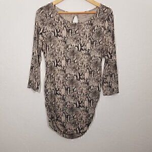 NWT Motherhood Maternity Snake Animal Print Top Size M